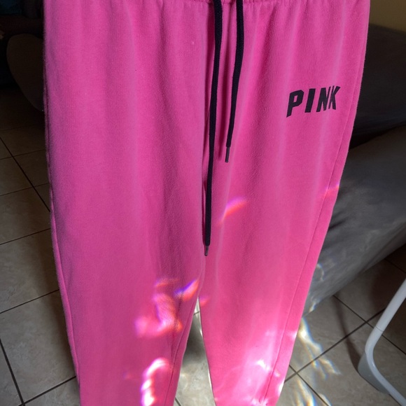 Victoria’s Secret PINK - Picture 6 of 6